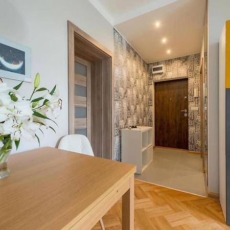 Modern And Cozy- Golden Apartments- Central Location Warsaw Luaran gambar