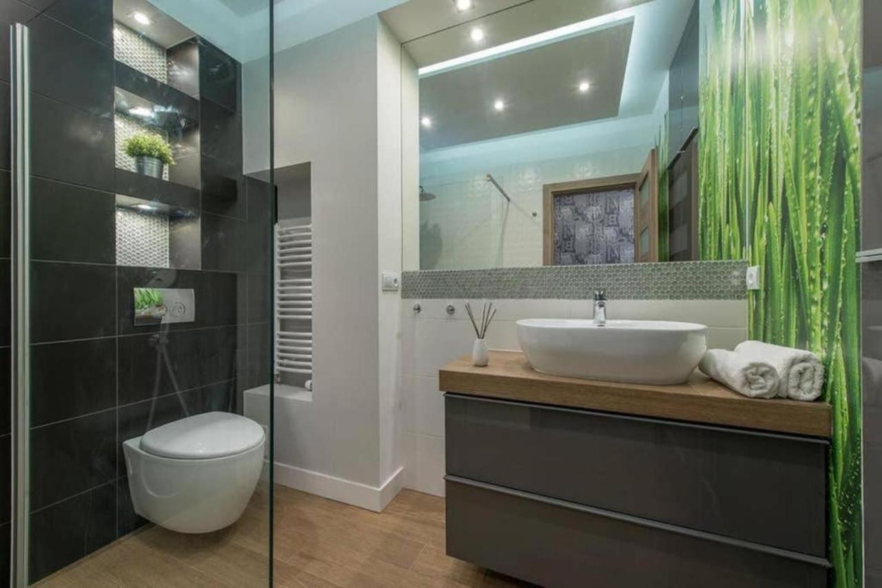 Modern And Cozy- Golden Apartments- Central Location Warsaw Luaran gambar